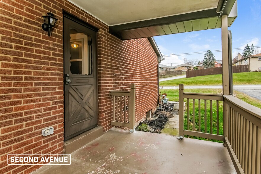 Building Photo - 11556 McKee Rd