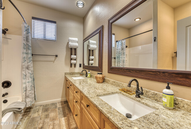 Building Photo - 6879 E Amber Sun Dr