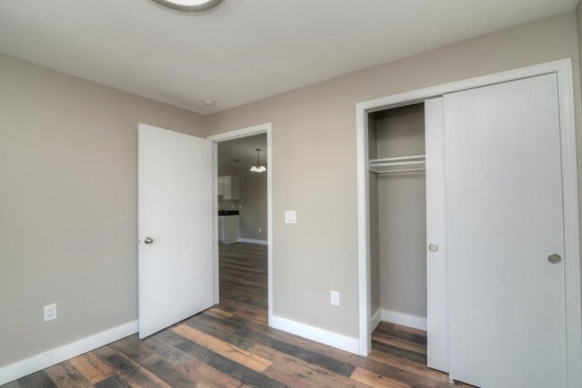 Building Photo - 7311 98th Ave