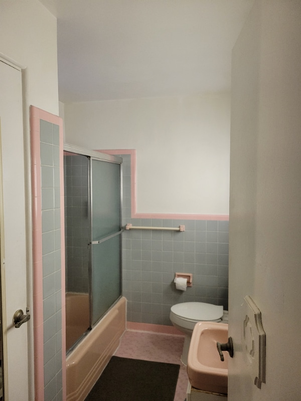 Building Photo - 137 N Hollywood Ave