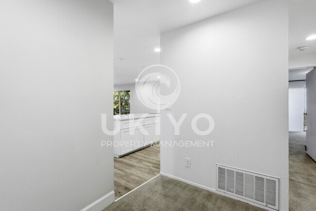 Building Photo - 6809 Colton Blvd