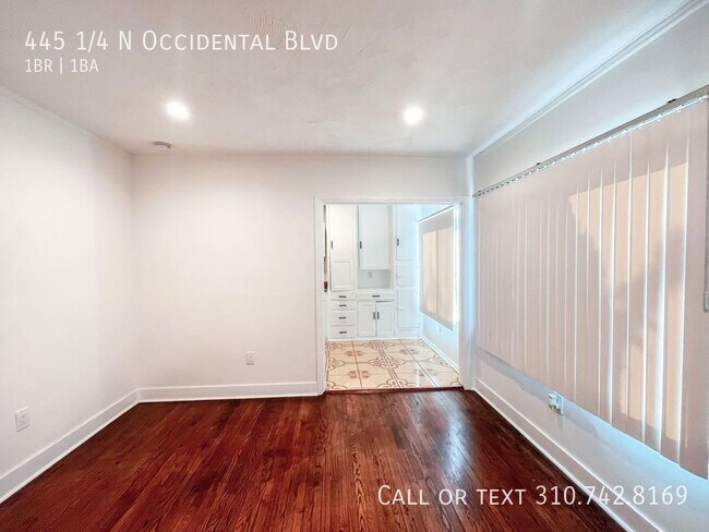 Building Photo - 445 1/4 N Occidental Blvd-