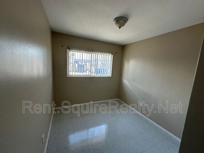 Building Photo - 936 W Foothill Blvd