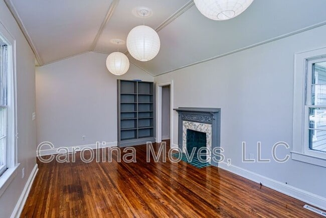 Building Photo - 30 Idlewood Dr