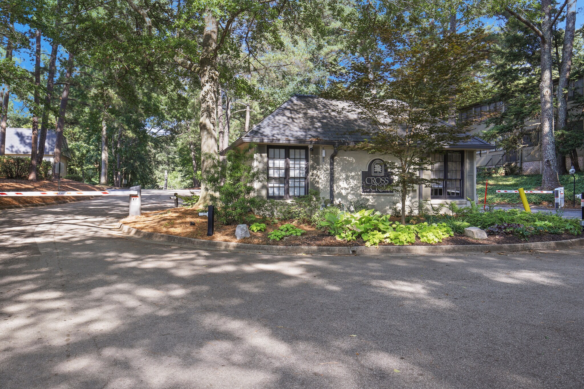 Building Photo - 93 La Rue Pl NW