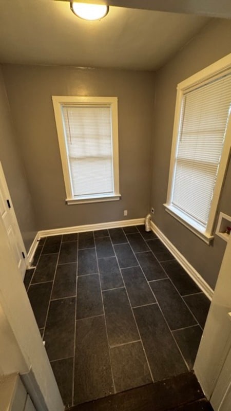 Building Photo - 3244 Spottswood Ave