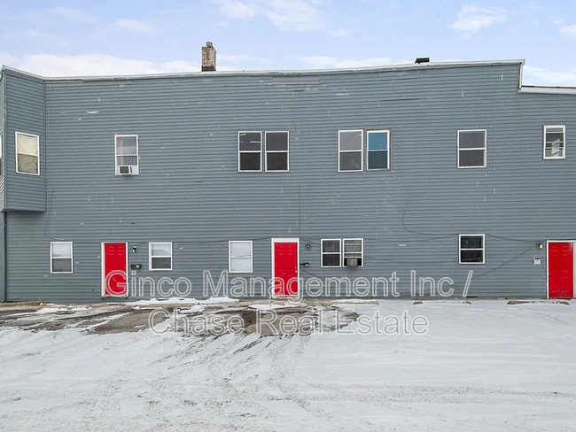 Primary Photo - 163 22nd St