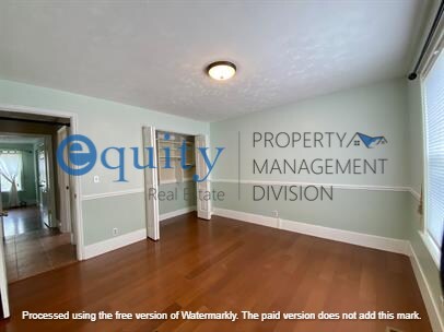 Building Photo - 2027 Kramer Dr