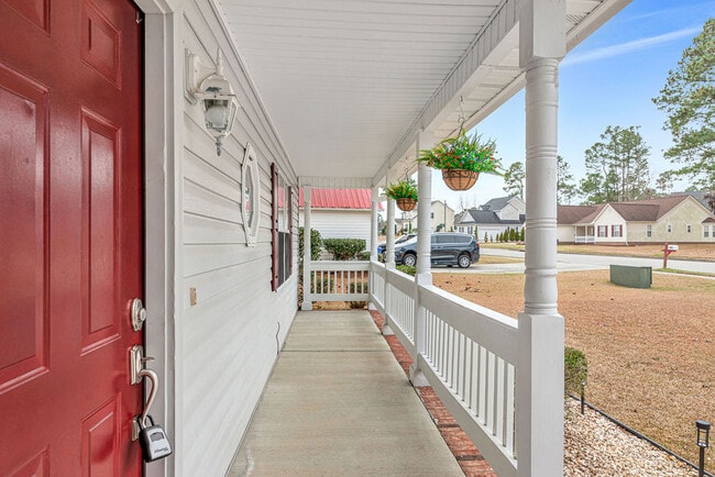 Building Photo - 872 Pine Valley Rd