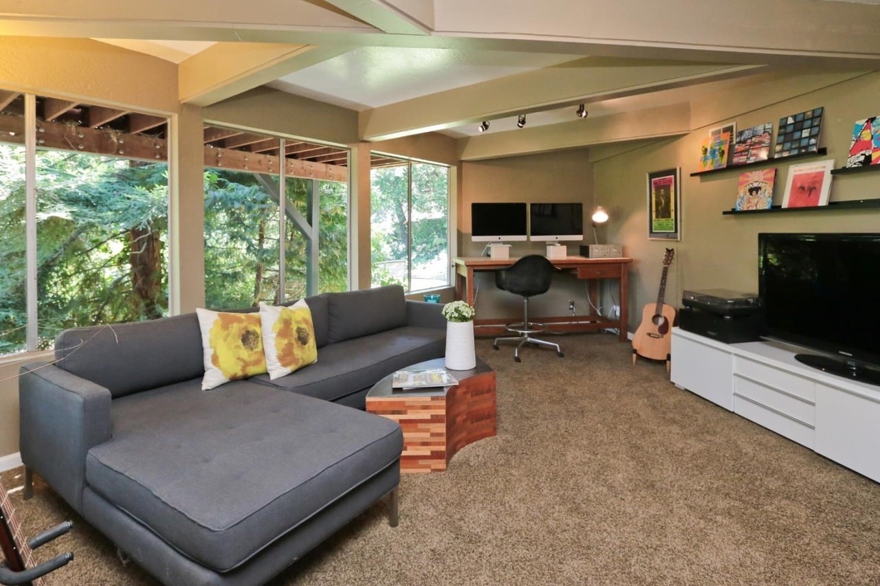 Building Photo - 3534 Oak Knoll Dr