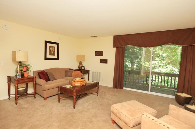 Floorplan - Fox Run Apartments