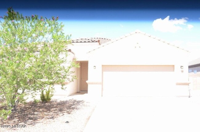 Building Photo - 942 S Suncove Dr