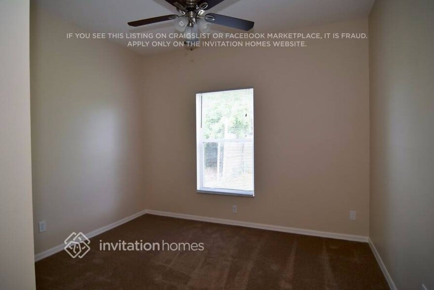 Building Photo - 1385 SE Proctor Ln