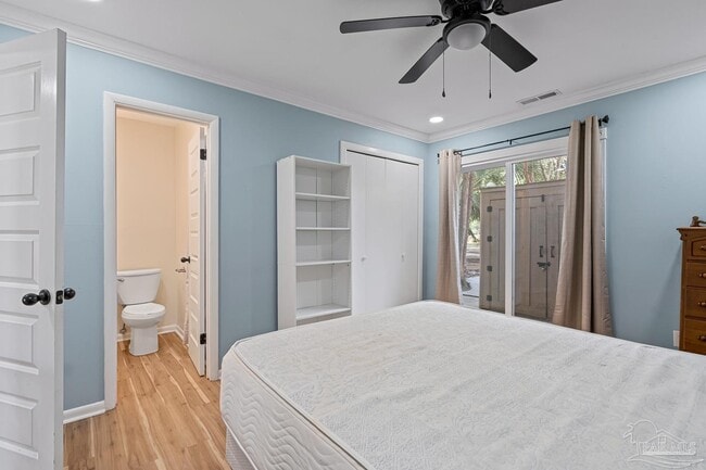 Building Photo - 4844 Huron Dr