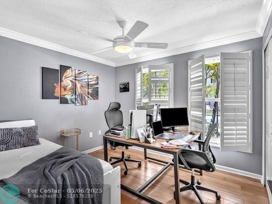 Building Photo - 14304 S Royal Cove Cir