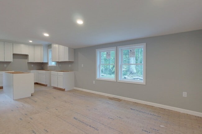 Building Photo - 16 Moose Trail