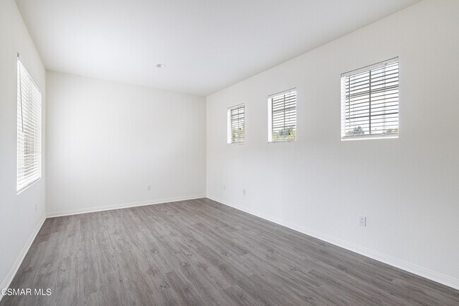 Building Photo - 5058 Via Camino