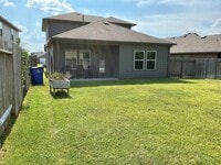 Building Photo - 16957 Rich Pines Dr