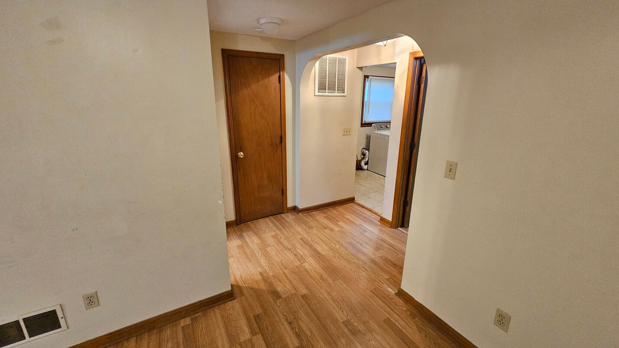 Hallway - 4242 Allmond Ave