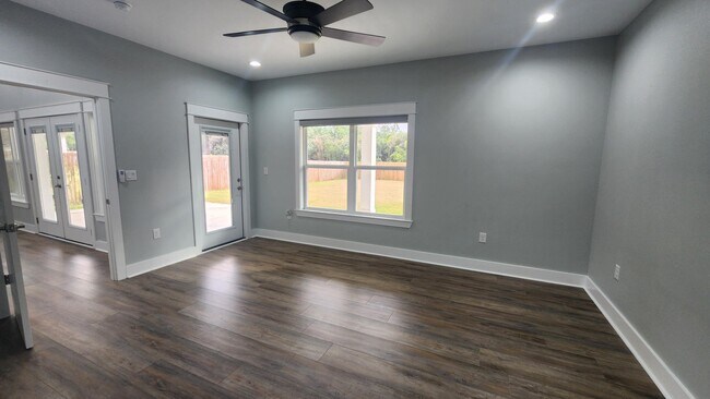 Building Photo - 9149 Timber Ln