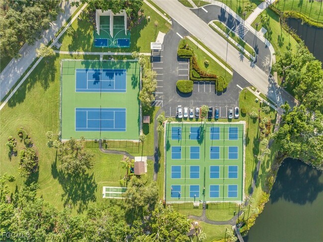 Building Photo - 14691 Lake Olive Dr