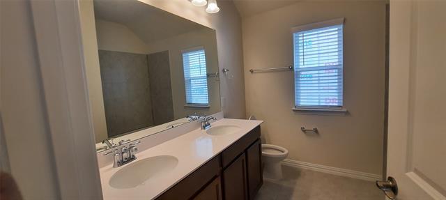 Building Photo - 11516 Meadow Gale Ct