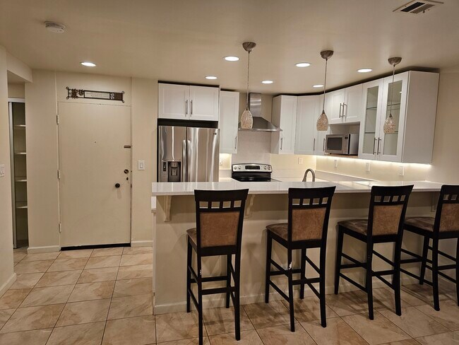 Building Photo - 11044 Ophir Dr