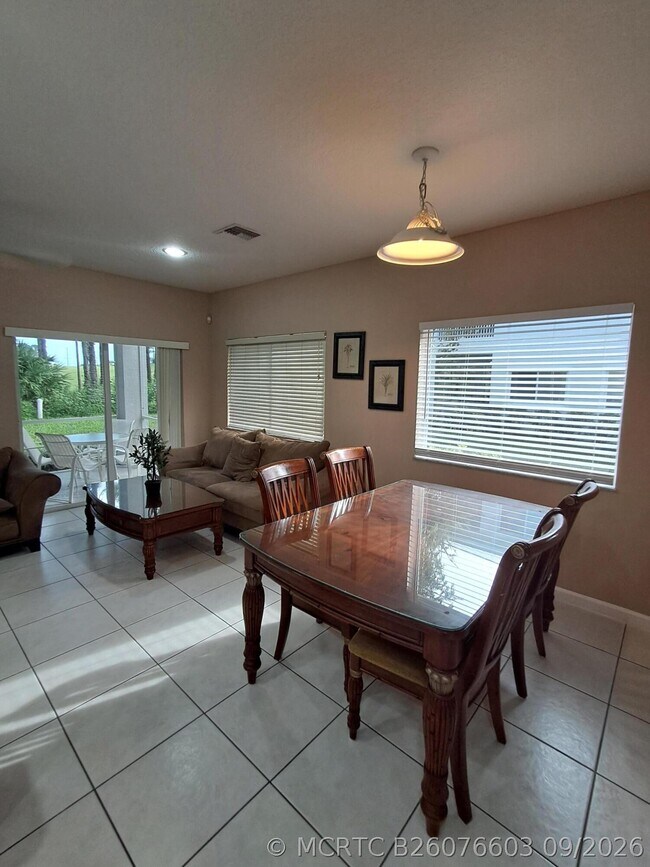 Building Photo - 8924 Sandshot Ct
