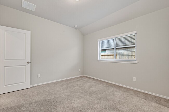 Building Photo - 8619 Gleaming Vlg Wy