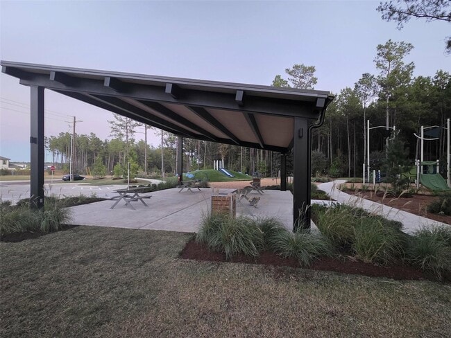 Building Photo - 25344 Carnation Ct