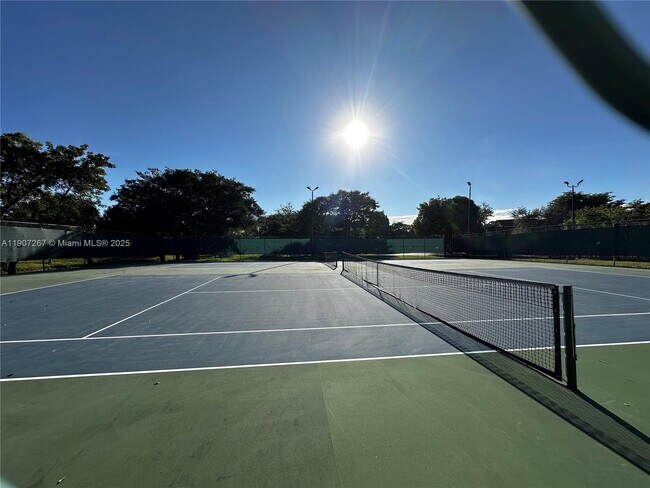 Building Photo - 6201 SW 116th Pl