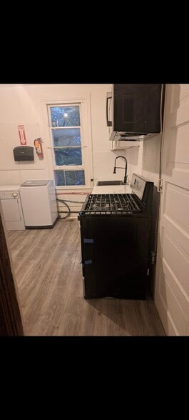 Entering kitchen - 5110 Wayne Ave