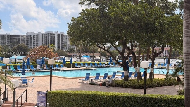 Building Photo - 500 Three Islands Boulevard