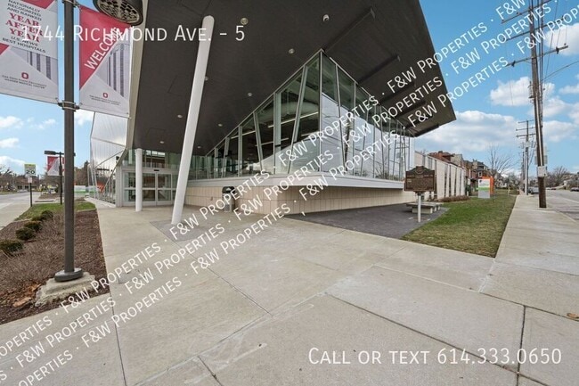 Building Photo - 1744 Richmond Ave