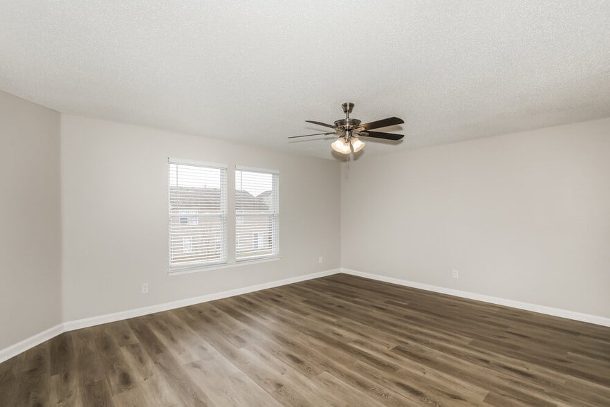 Building Photo - 8346 S Firefly Dr