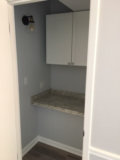 All Purpose Technology Nook - 100 Biscayne Dr NW