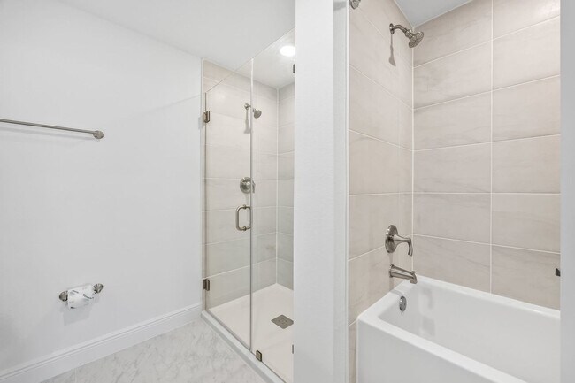 Building Photo - 701 Pilot Ln