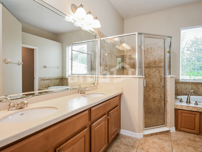 Building Photo - 5355 Rishley Run Way