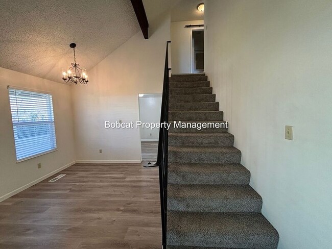 Building Photo - 34 Condor Cir