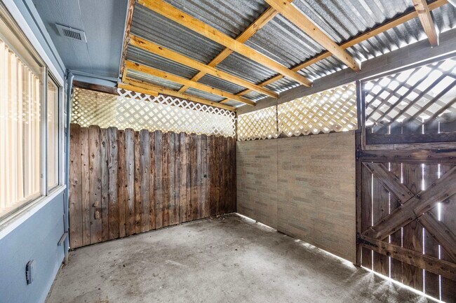 Building Photo - 11002 Hammerly Blvd