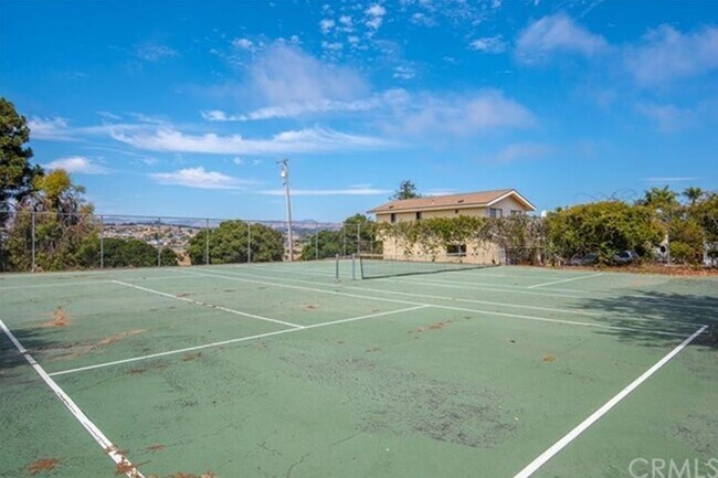 Building Photo - Condo in Grover Heights!  Great Location