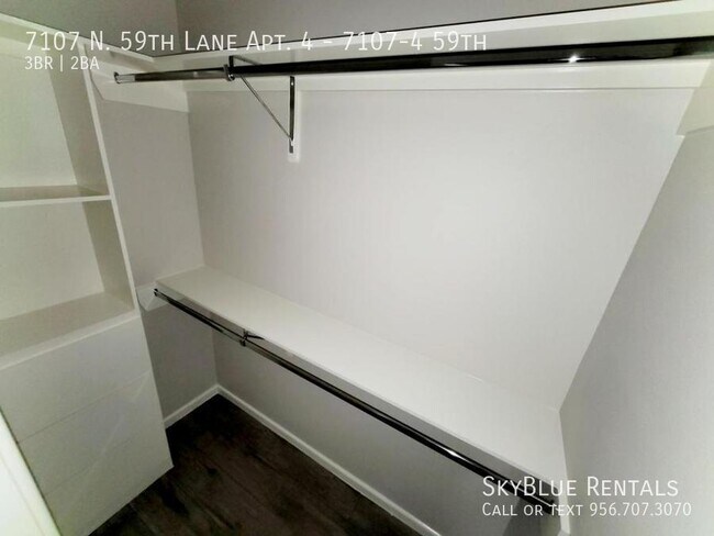 Building Photo - 7107 N 59th Ln