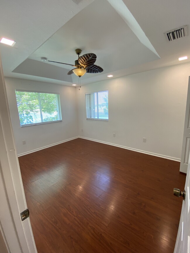 Master bedroom with gorgeous lake view - 2451 SE 14th Ave