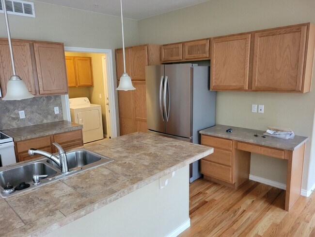 Building Photo - Dancing Willows - 2 Bedroom, 2 Bathroom Condo (11LO#101)