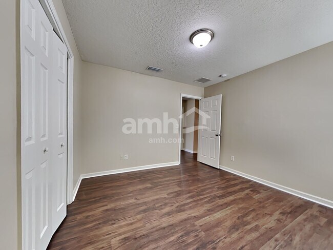 Building Photo - 1555 Tawny Marsh Ct