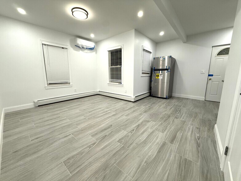 Another view - 3334 208th St