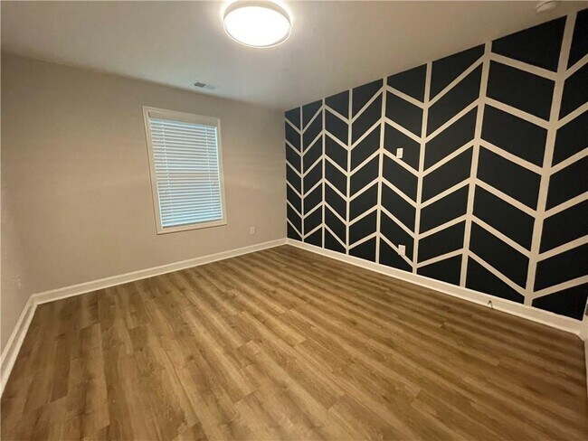 Building Photo - 3615 Silvery Wy