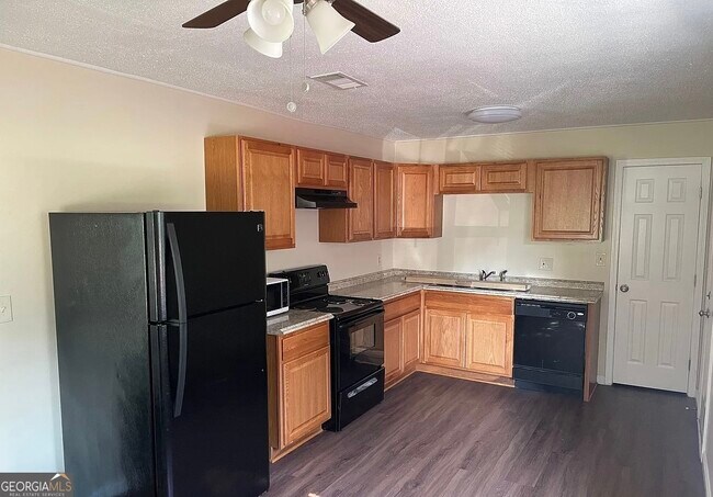 Building Photo - 538 Southgate Ave