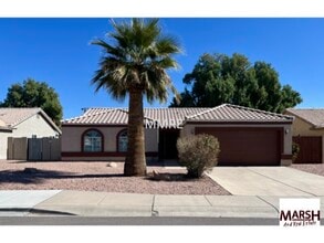 Building Photo - Nice 3 bedroom home with open floorplan in Chandler!