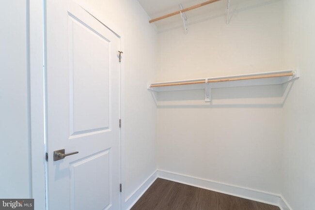 Building Photo - 41935 Spring Air Dr